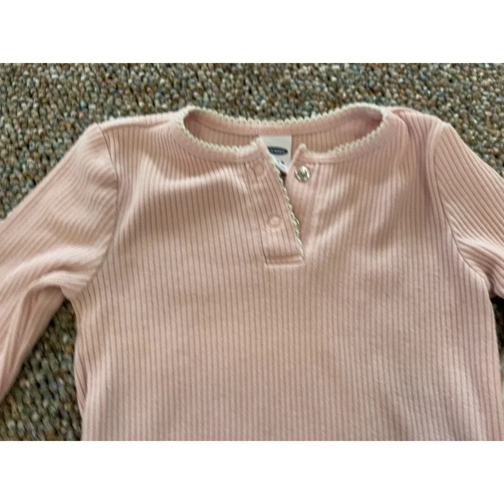 Old Navy Girls Pink & Striped Ridged Outfit 6-12M